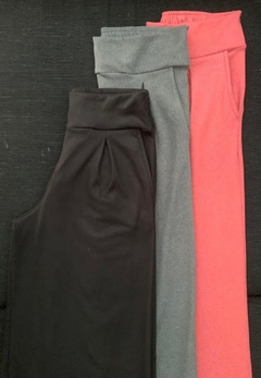 PANTALON PALAZO CON PINZA - TELA DARLON RIB