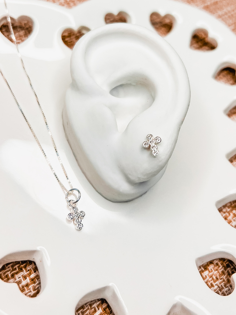Conjunto Colar e Brinco com Pingente Cruz Cravejada Zircônias - comprar online