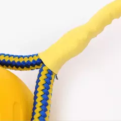 Bola de borracha sólida na internet