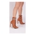 Bota Caramelo com Detalhe Dourado - Sofisticação e Estilo