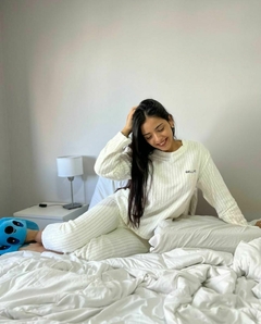 PIJAMA TEDDY LISO en internet