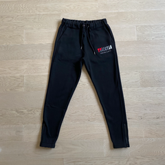 Kit Trapstar "RED" na internet