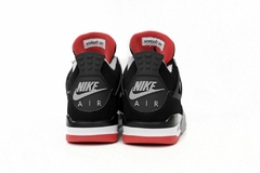 Jordan 4 "bred" na internet