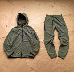 Nike Tech Fleece "Military Green" - comprar online