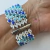 Pulseira de Miçanga e Cristal em Tons Azul com Branco na internet