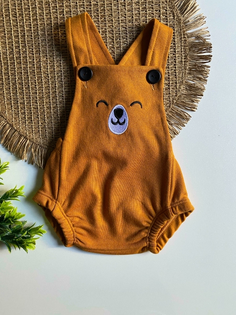 Jardineira Romper Bebê Urso Bordado Caramelo - Baby Mee