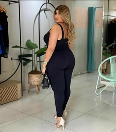 MACACAO ANTONELLA na internet