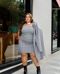 VESTIDO COM CASACO XADREZ