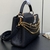 Bolsa Capucines BB com correntes - comprar online