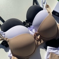 Conjunto de lingerie liso branco na internet