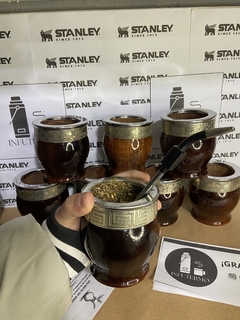 Mate de Algarrobo con Virola de Alpaca – Artesanal y elegante - comprar online