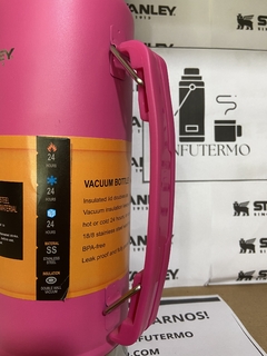 Termo Clásico 1 Litro con Pico Cebador – Color Fucsia - Infutermo