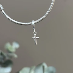 Berloque de Prata - Cruz minimalista - comprar online