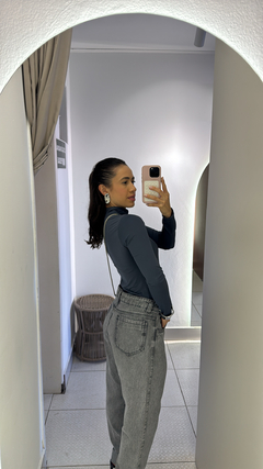 BODDY CACHARREL na internet