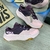 Hoka One en internet