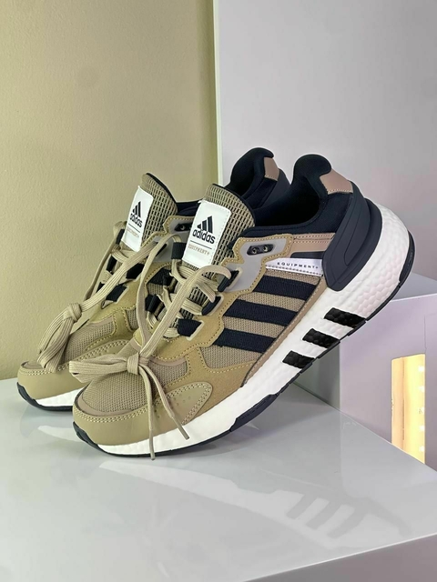 Adidas Equipment Plus - comprar en línea