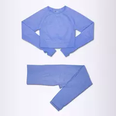 Conjunto feminino para academia na internet