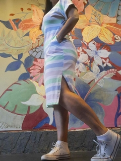 Vestido Listrado Midi com Fenda na internet