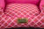 Cama Quadrada para Cachorro ou Gato Luppet Luxo Rosa Geométrico (LP8021-02) - comprar online