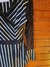 Vestido Midi Listrado Preto e Branco com Mangas de Renda e Pedraria Bordada TAM G – Estilo e Sofisticação para Cada Ocasião - loja online