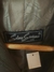 Blazer Feminino Marrom com Risca de Giz – Corte Acinturado e Botão Duplo - Garimpo Urbano
