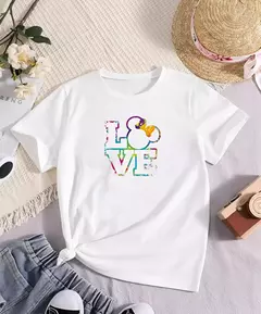 Remera 'Love Minnie' en internet