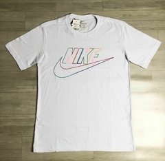 ⚠️ CAMISETA NIKE COLOR⚠️ 100% algodão  - comprar online
