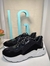 Zapatillas negras con gamuza