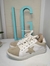 Zapatillas blancas de gamuza