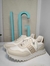 Zapatillas blancas en internet