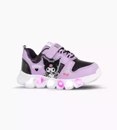 KUROMI STAR LILA CON LUZ AL PISAR (26-32)