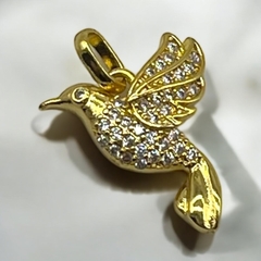 1 gr Dije Premium Colibri (15 mm) Enchapado en Oro