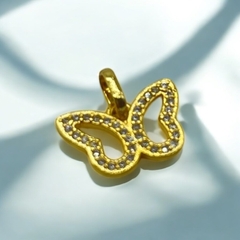 0.6 gr Dije Mariposa (8 mm) Enchapado en Oro