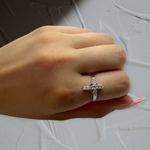 ART 59 Anillo Cruz con cubics Plata 925