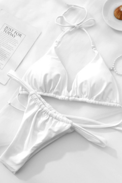 Cortininha White na internet