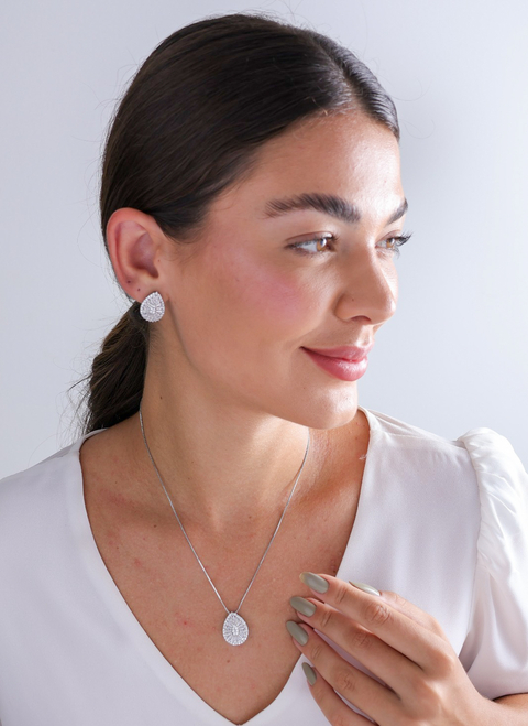 Conjunto gota cravejado