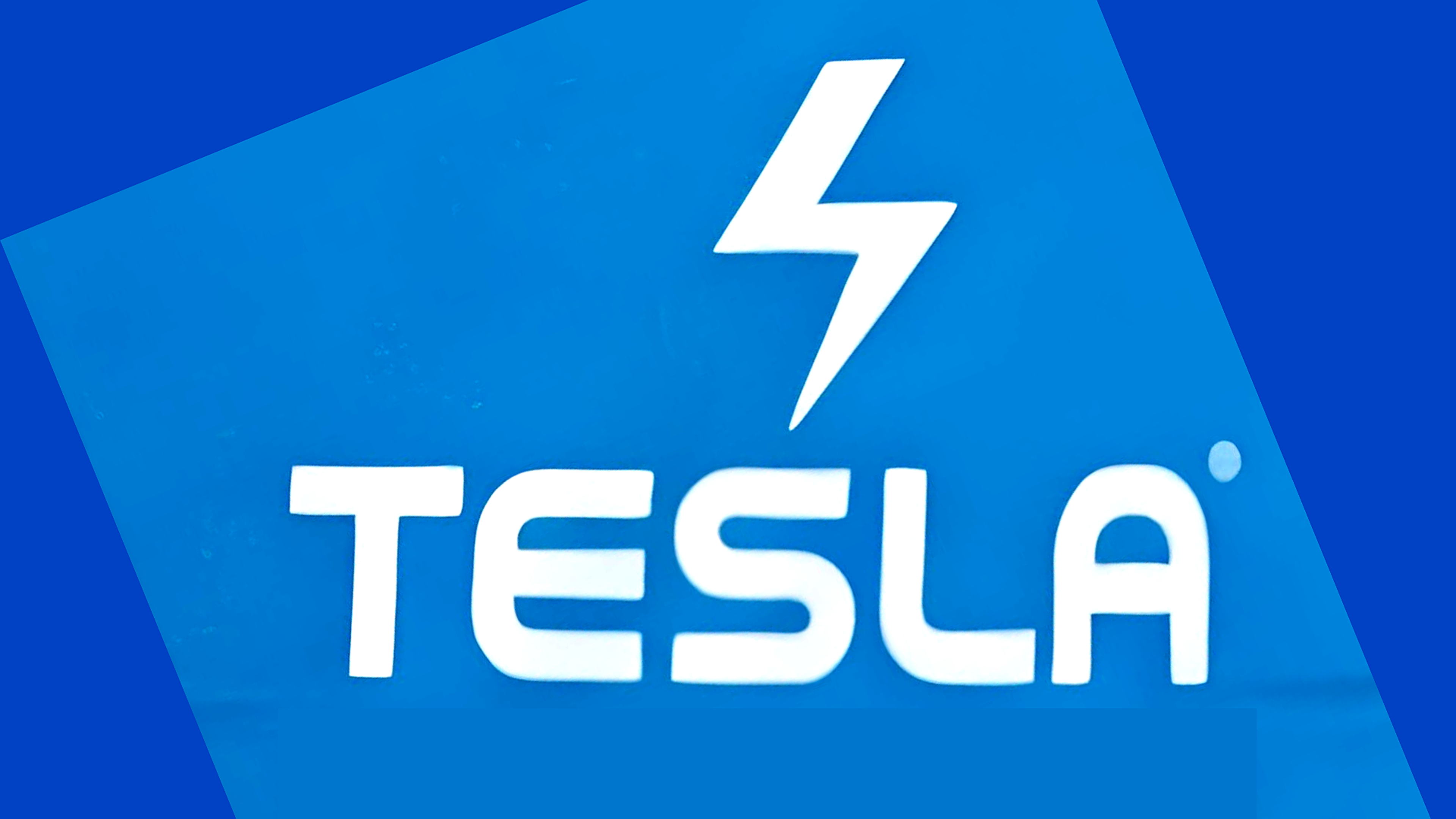 Tesla Magazine