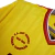 Camisa Retrô Liverpool 1985/1986 - Masculina - Amarela com detalhes em vermelho e branco - loja online