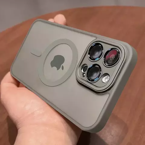 Capa Magnético de luxo fosco translúcido armadura caso à prova de choque para iphone 16 15 14 13 12 11 pro max
