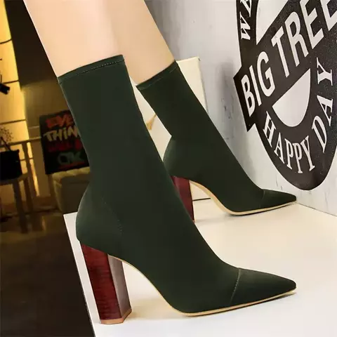 Meias Botas Moda Simples