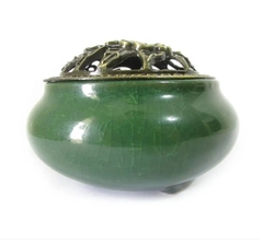 Turíbulo de Porcelana com Flores 10cm - Verde Escuro - Território Zen