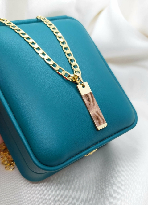 Corrente Masculina Grumet Com Pingente De Plaquinha Com Fotogravação Olhar Banhada a Ouro - comprar online