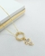 Colar com Pingente Redondo e Menina Cravejado em Zircônias Banhado a Ouro - comprar online