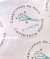 Adesivos redondos com o nome "Caseirinhos da Kelly" e o número de contato da confeitaria.