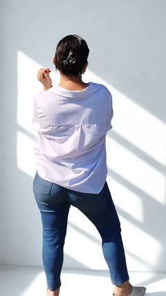 Camisa Merce blanca en internet