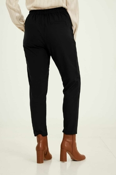 Pantalón negro elastizado - Gelsomina