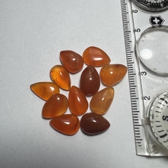 Cornalina calibrada en gota (por unidad) 12x8mm - comprar online