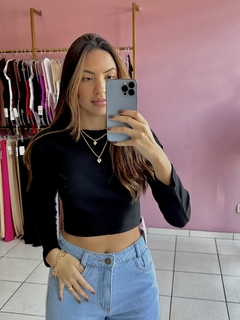 Cropped manga longa preto - comprar online