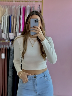 Cropped manga longa branco na internet