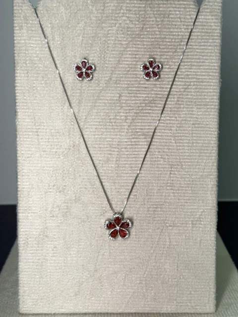 Conjunto Flor Rubi
